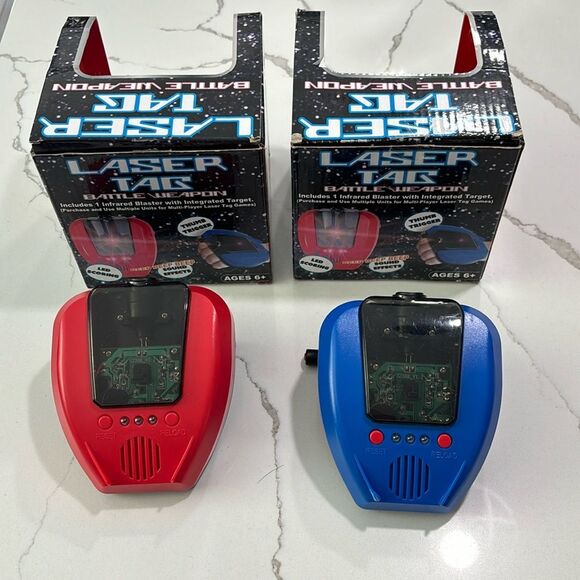 Laser Tag Lights and Sounds Game Toy Two Players Ages 6+ - Picture 1 of 12